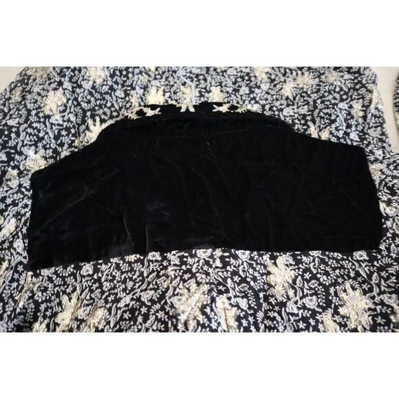 Zara Girl's Sz 11-12 Black/Gold Embellished Velvet Button Down Party Dress - Picture 7 of 12